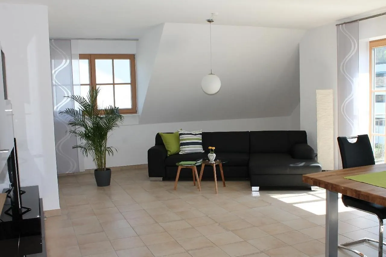 Apartman Ferienwohnung Faber Mit Grossem Suedbalkon Essing